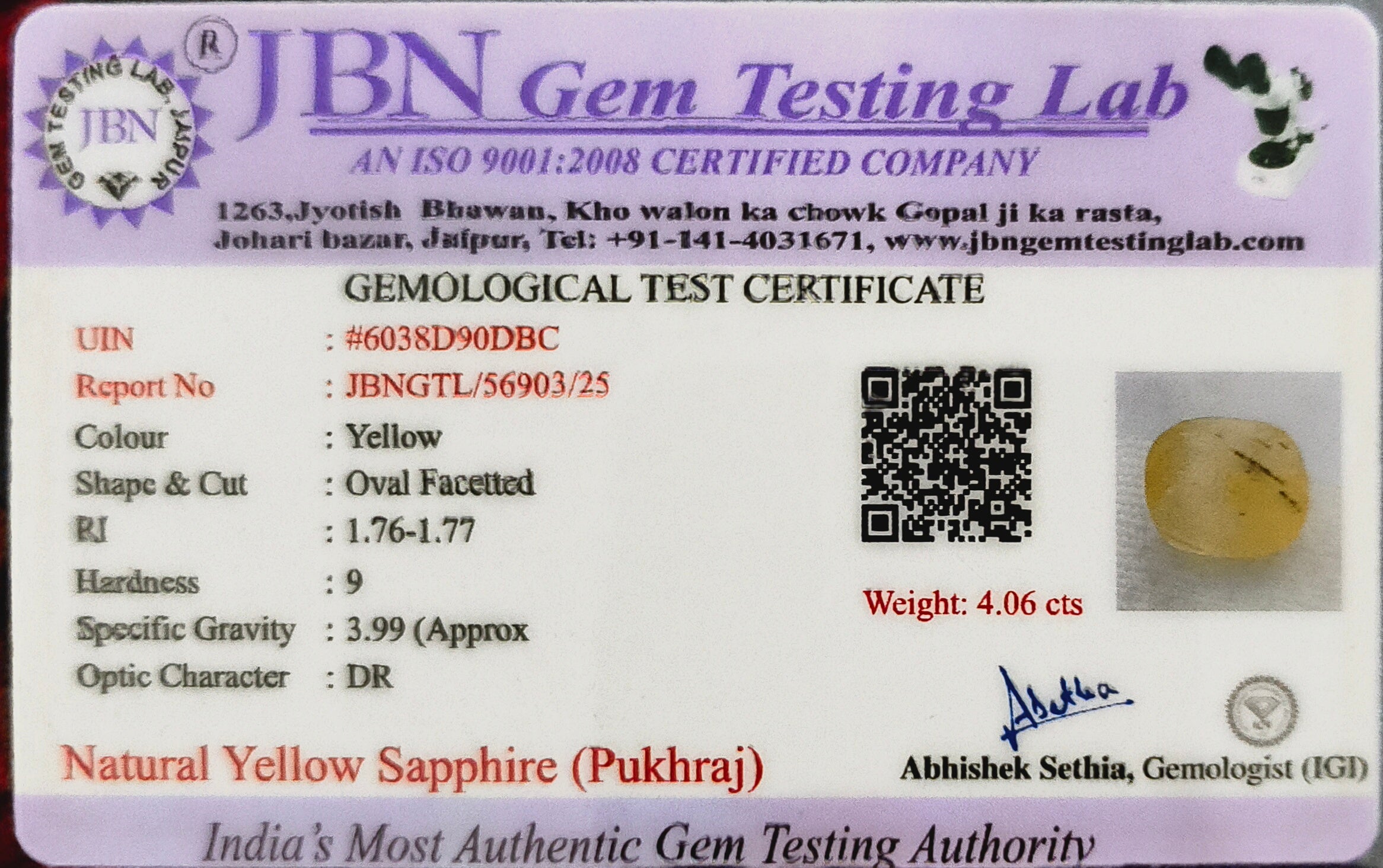 Natural Yellow Sapphire Ceylon (Pukhraj) 4.06 Carat Certified