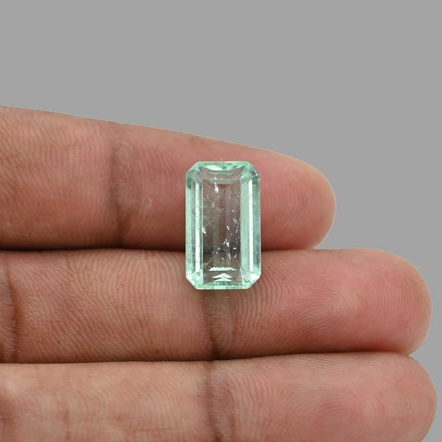 Colombian Emerald (Panna) - 8.32 Carat