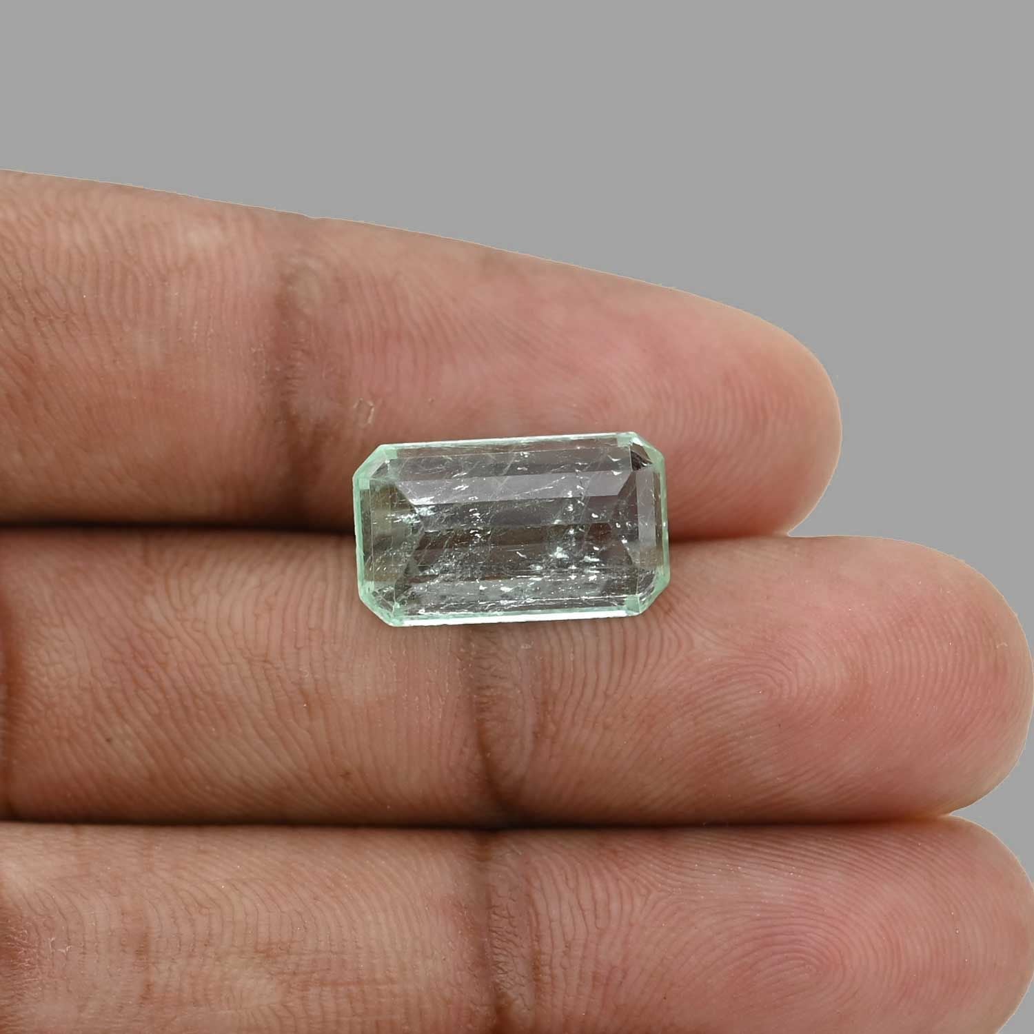 Colombian Emerald (Panna) - 8.32 Carat