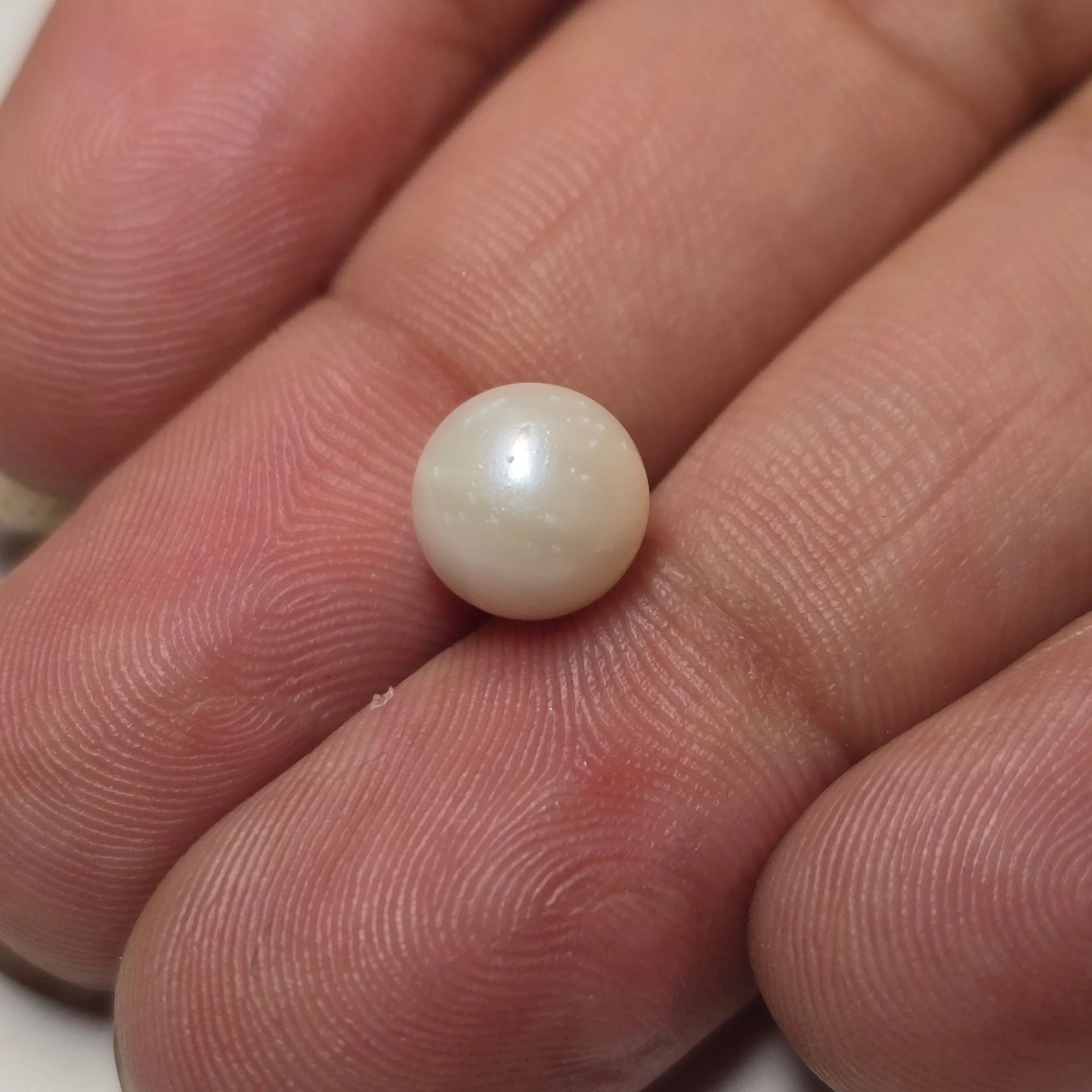 Natural South Sea Pearl (Moti) - 2.95 Carats