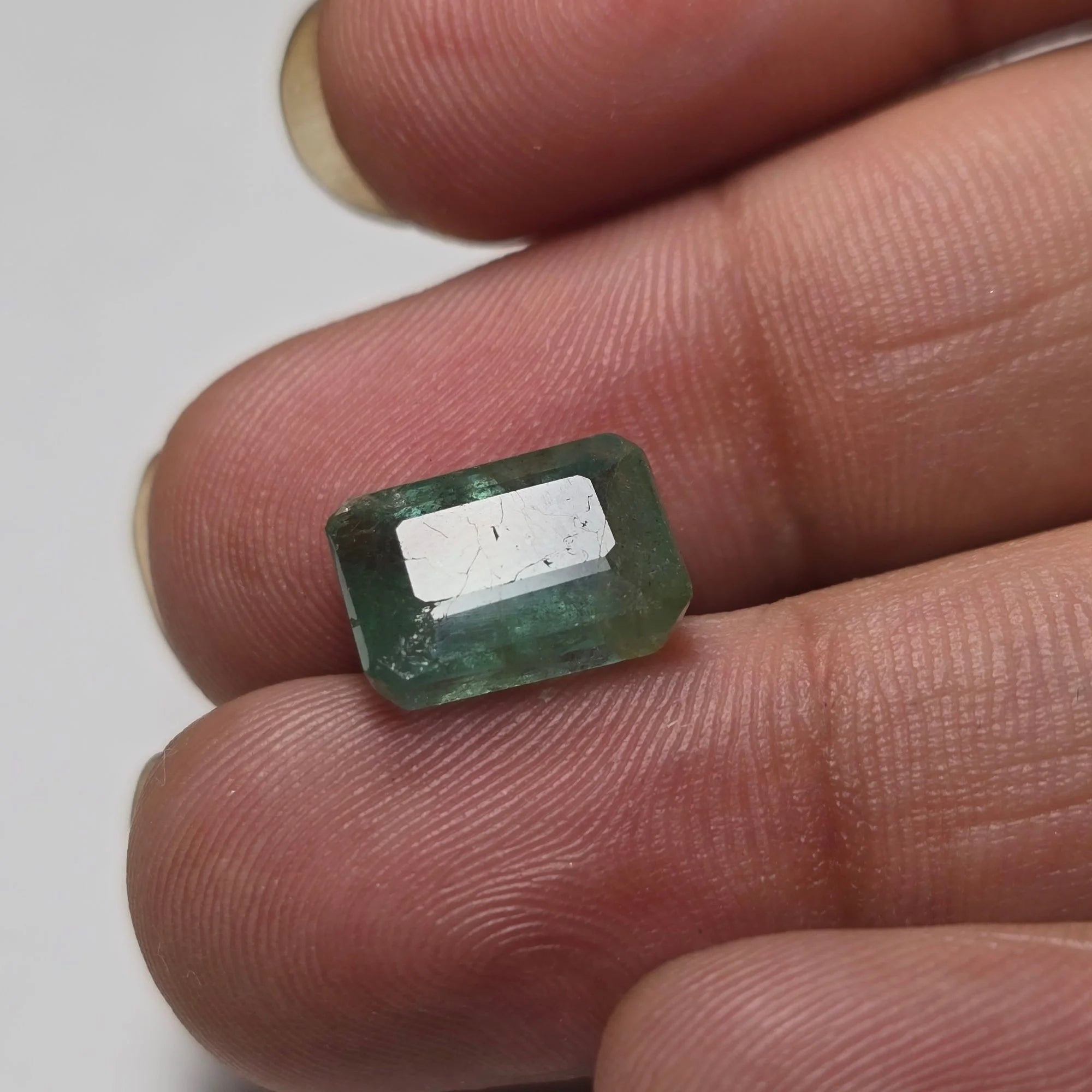 Natural Emerald (Panna) 3.87 Carat Certified Zambia