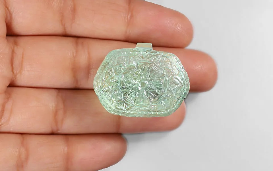 Flower Carving in Green Beryl - 98.92 Carats