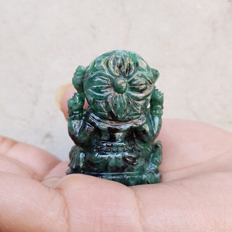 Emerald Ganesha Statue — Carved Gemstone Idol with Certificate