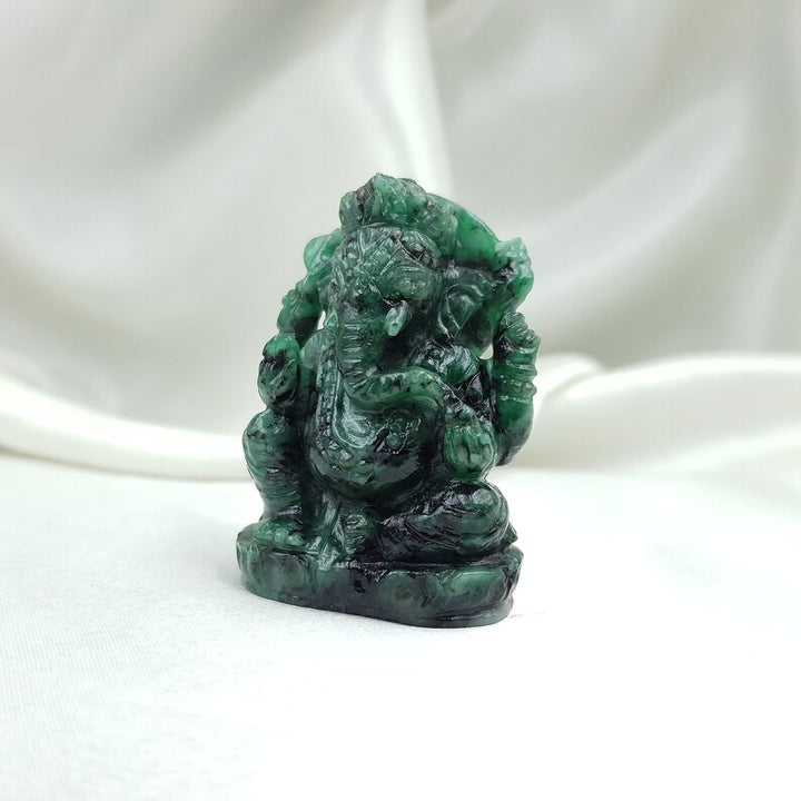 Emerald Ganesha Statue — Carved Gemstone Idol with Certificate
