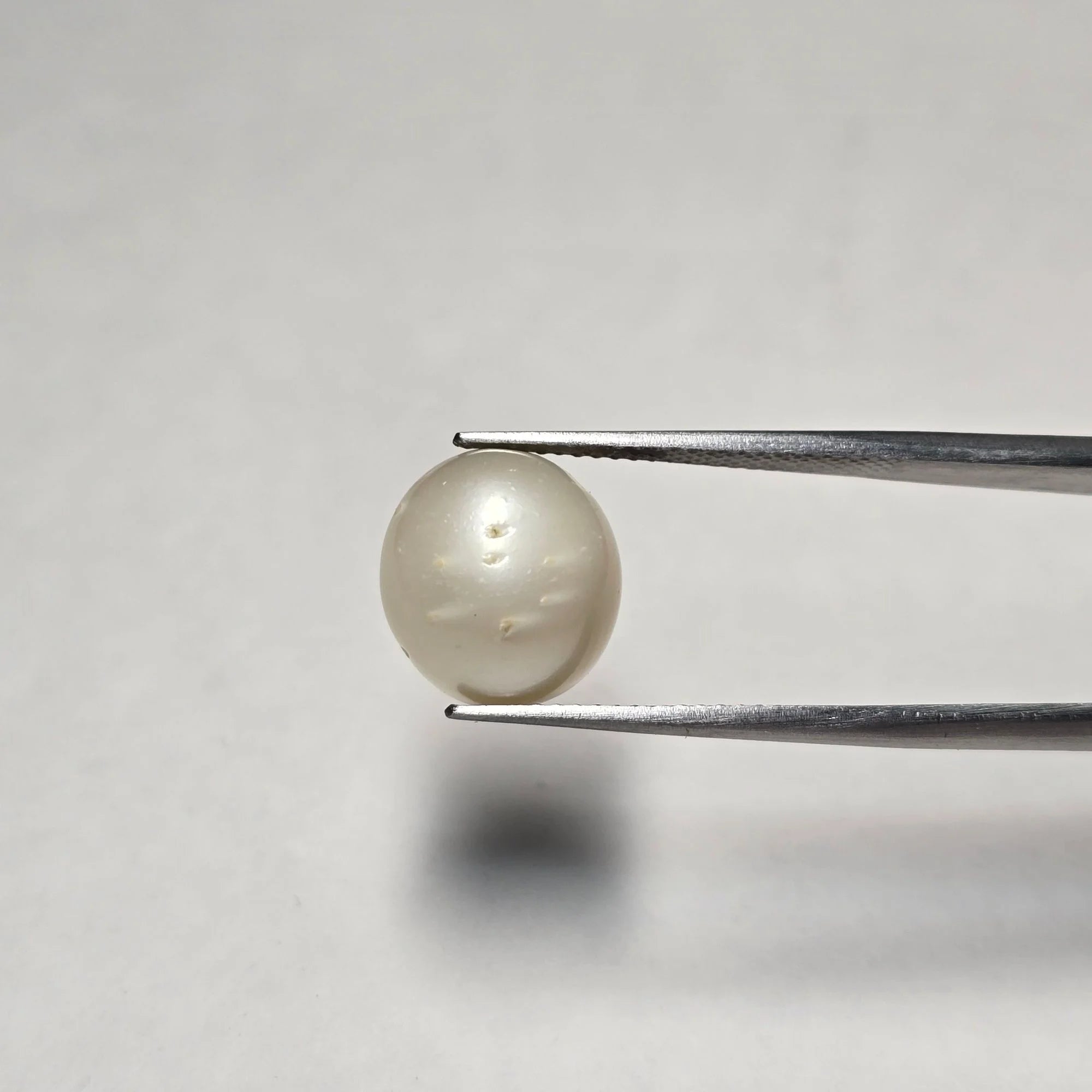 Natural South Sea Pearl (Moti) - 9.74 Carats