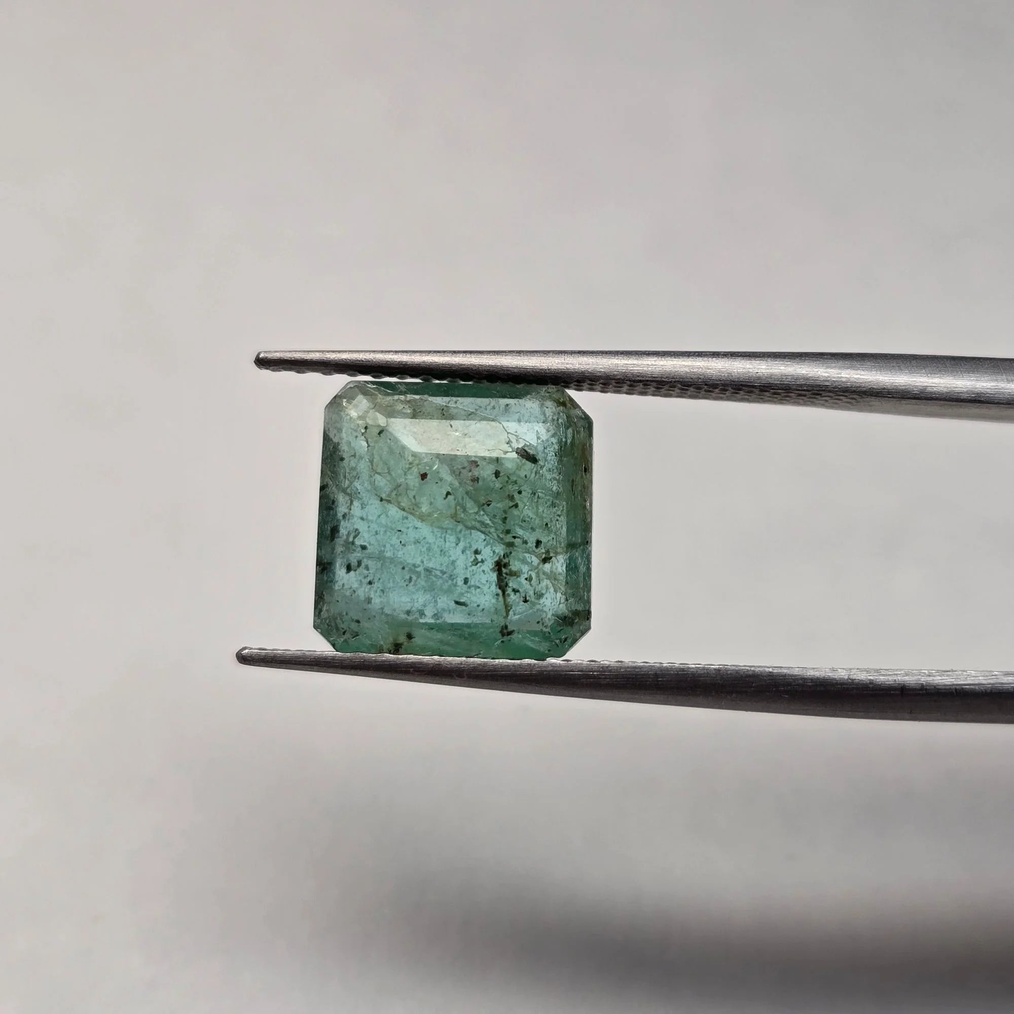 Natural Emerald (Panna) 2.64 Carat Certified | Buy Online