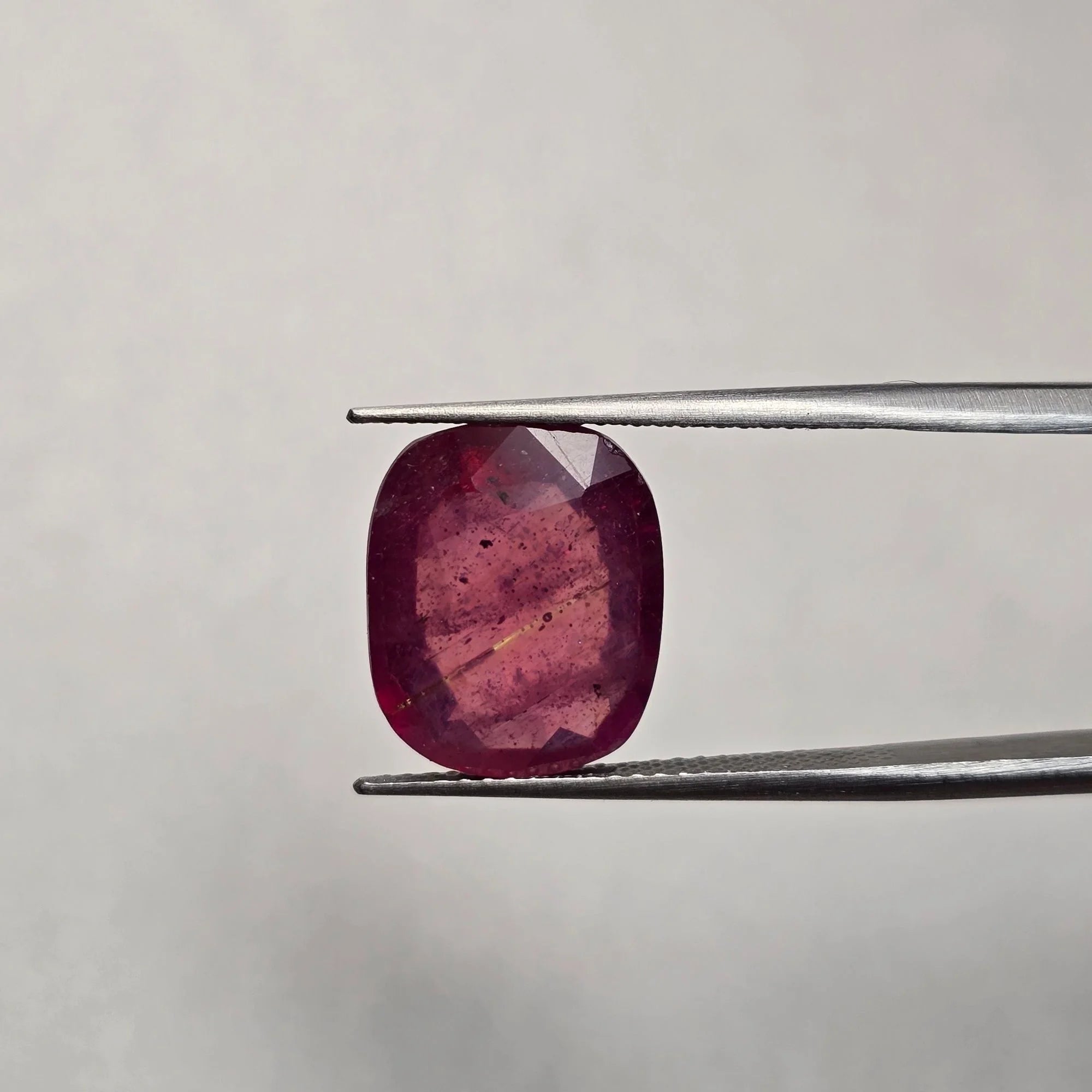 Natural Ruby (Manak) 7.64 Carats Certified Oval Faceted