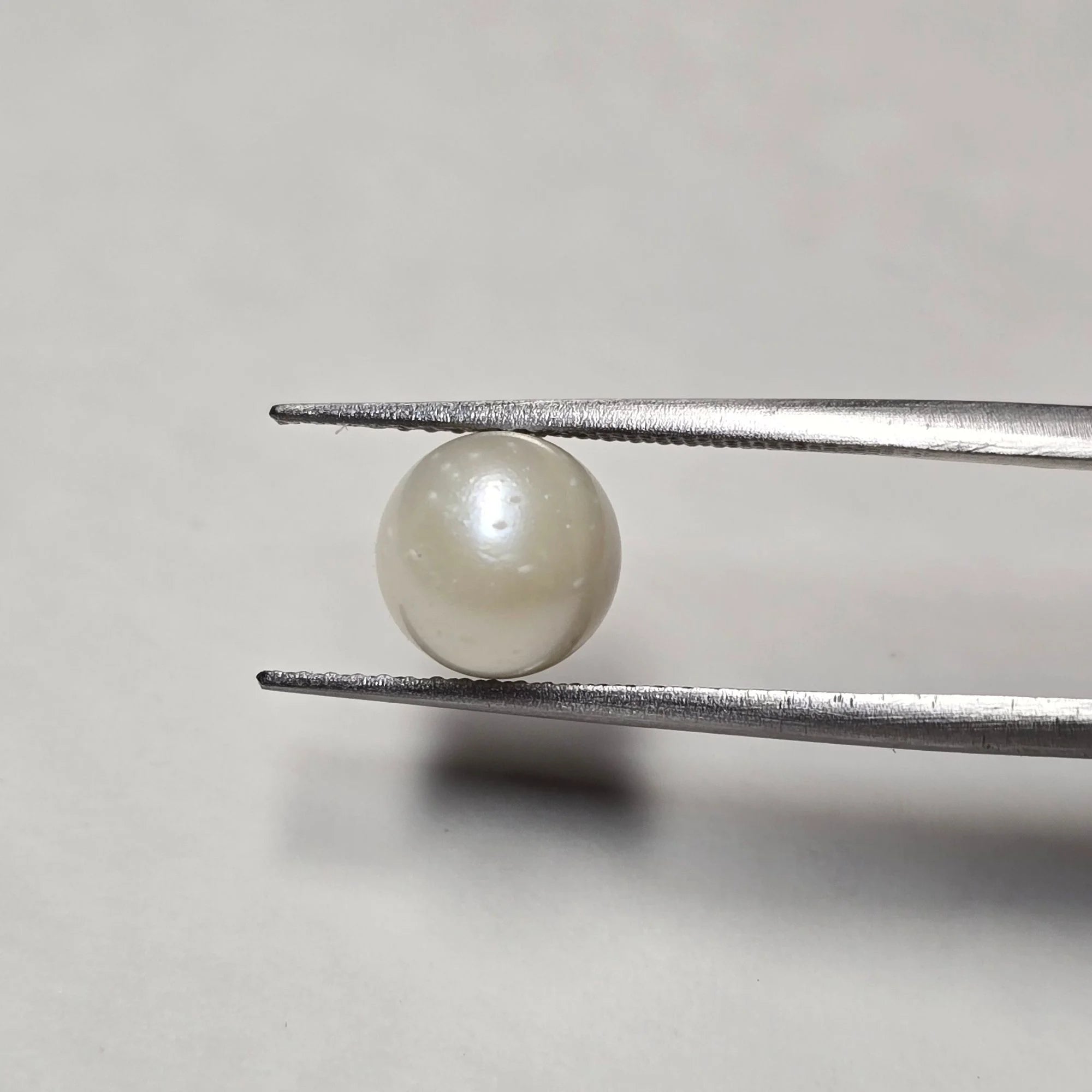 Natural South Sea Pearl (Moti) - 2.95 Carats