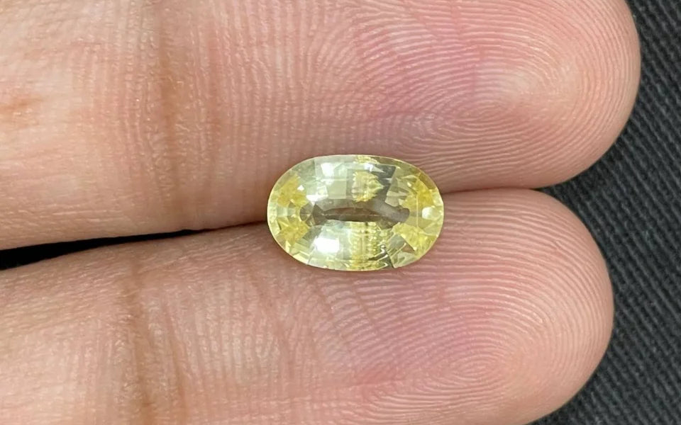 Pitambari / Neelambari  2.03 Carat, 2.25 Ratti