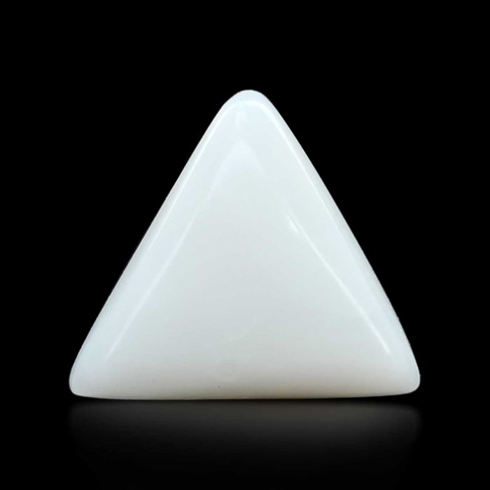 Japani White Coral 4.68 Carat