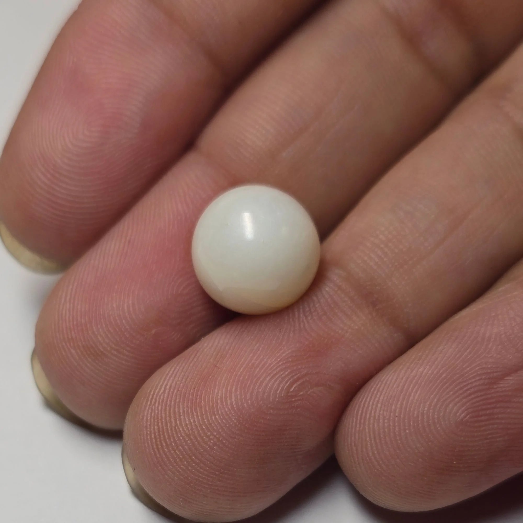 Natural South Sea Pearl (Moti) - 7.89 Carats