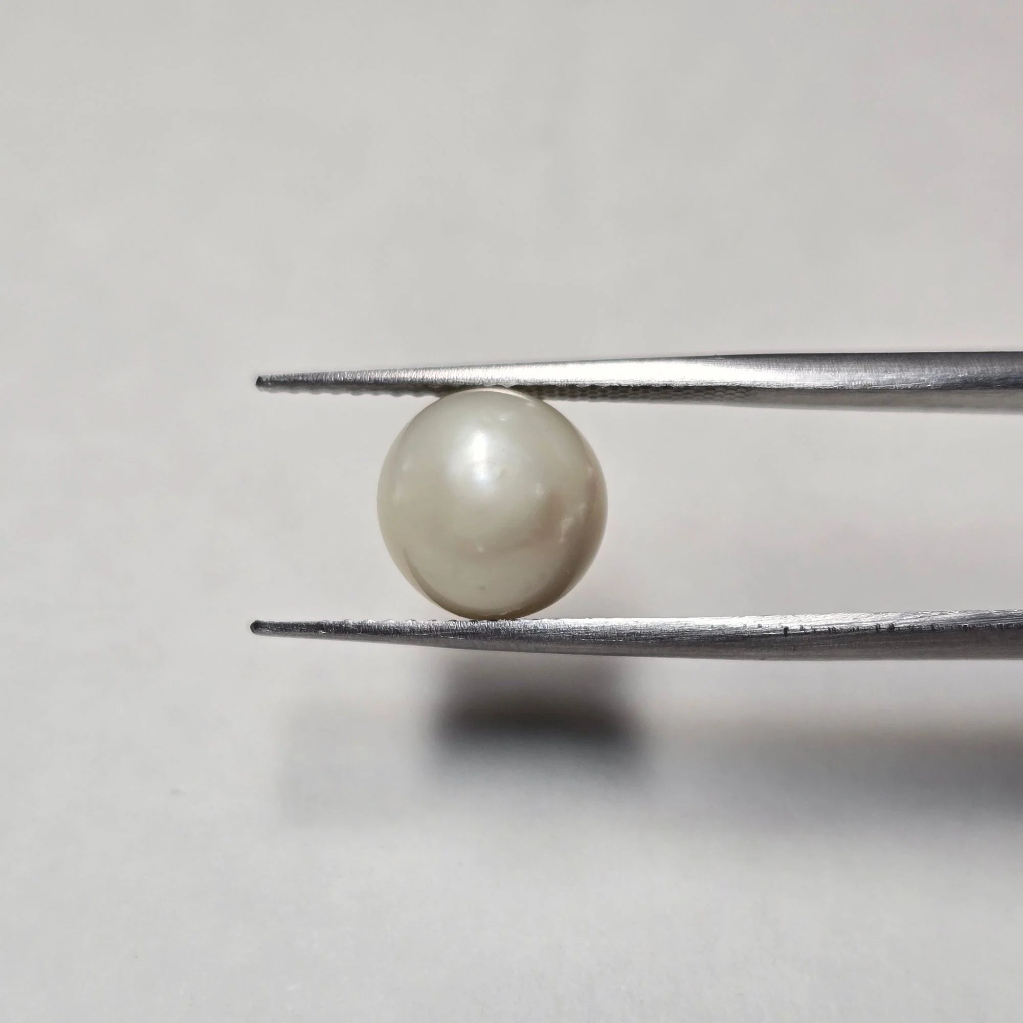 Natural South Sea Pearl (Moti) - 5.12 Carats