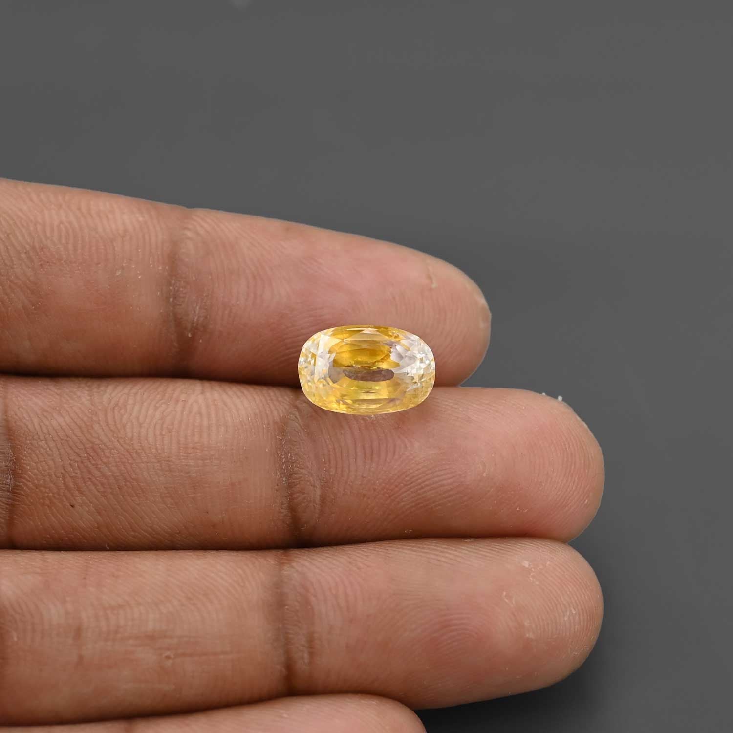 Yellow Topaz 6.01 Carat